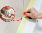 Wybielacz pomoże Ci dowiedzieć się, czym zmyć silikon z rąk. Wylej go na dłoń i rozprowadź.